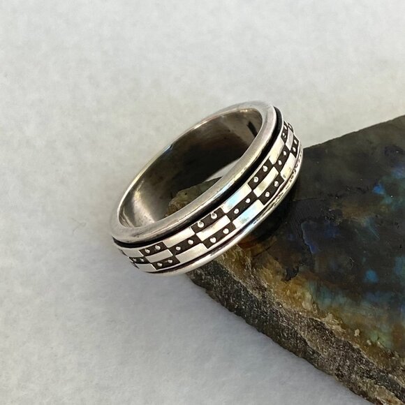 Solid Sterling Silver 925 Wide Geometric Pattern Unisex Spinner Band Ring Sz 12 - Picture 4 of 16